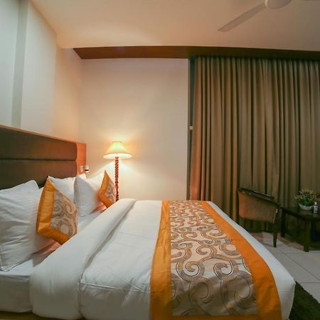 Hotel Grand Regency By Jmd Group Near Delhi Igi Airport 뉴델리 외부 사진