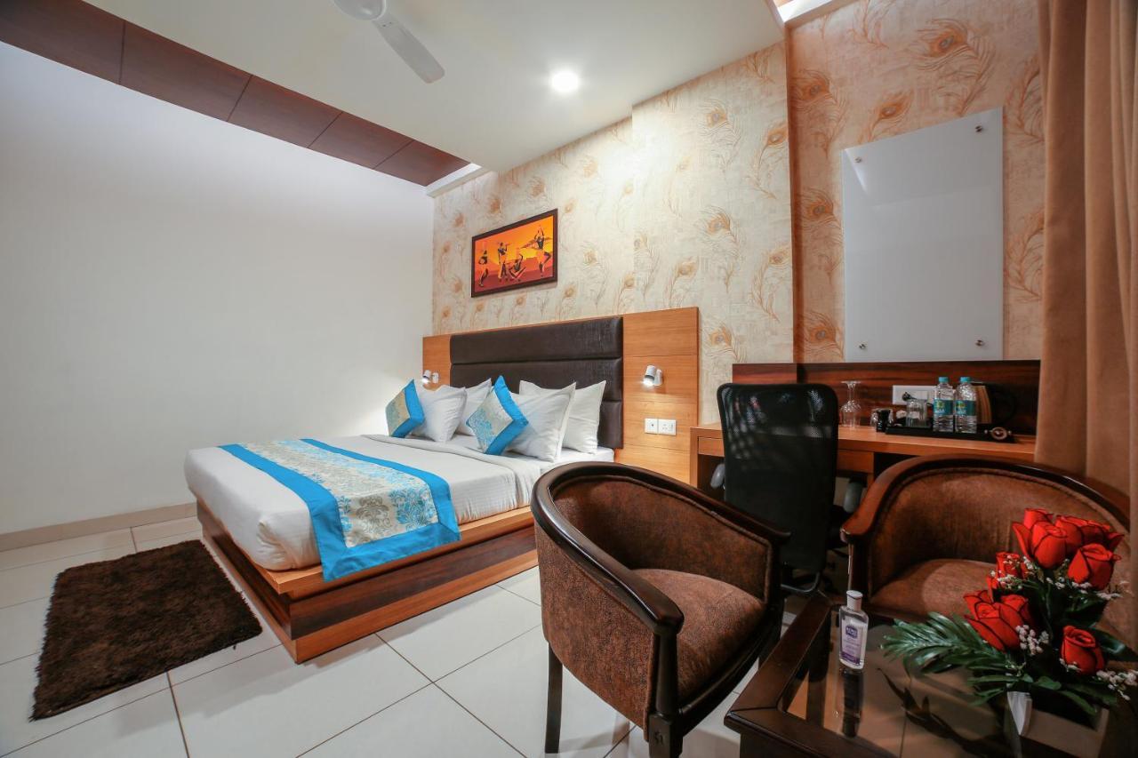 Hotel Grand Regency By Jmd Group Near Delhi Igi Airport 뉴델리 외부 사진