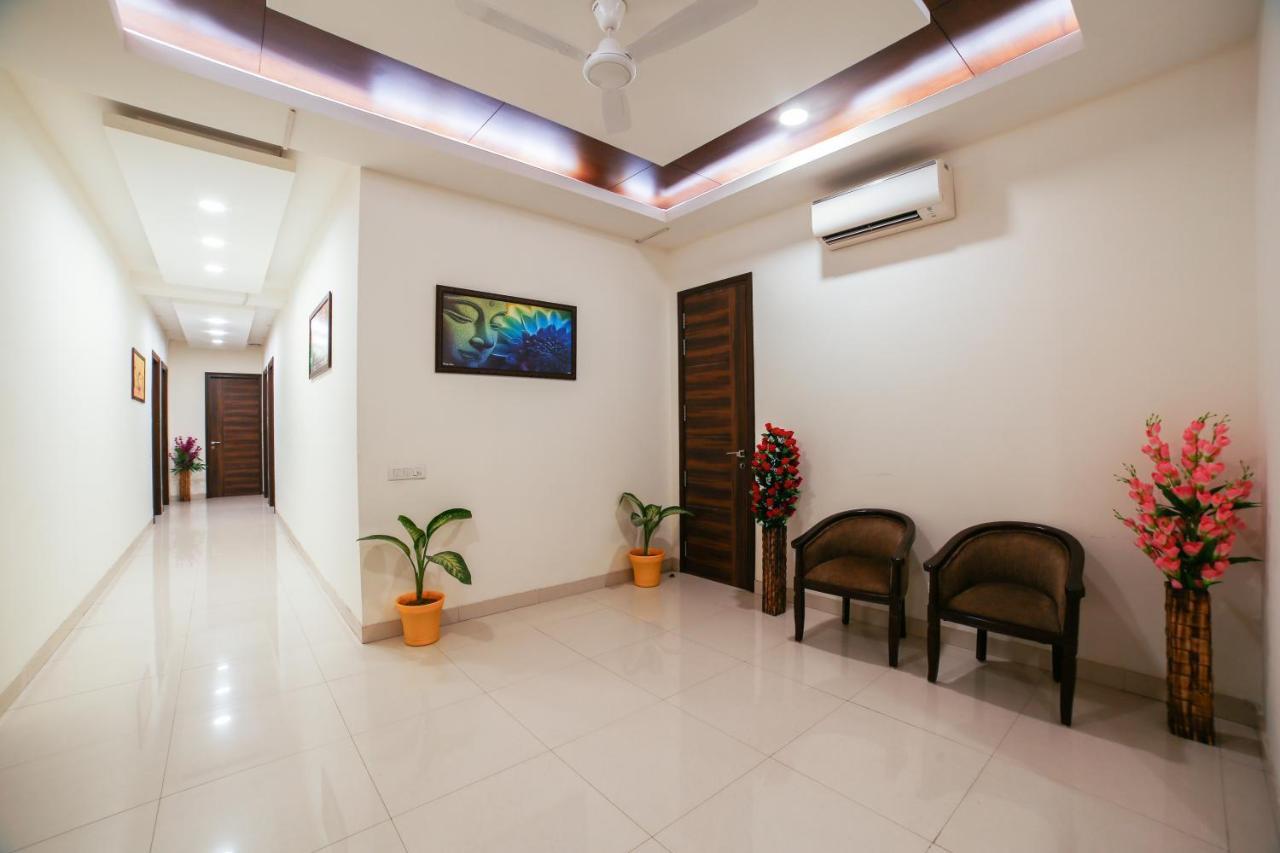 Hotel Grand Regency By Jmd Group Near Delhi Igi Airport 뉴델리 외부 사진